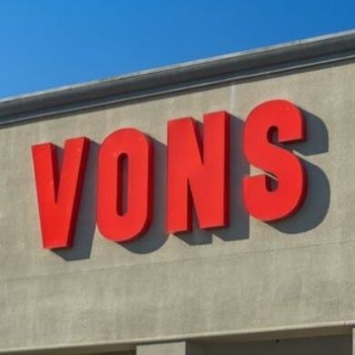 Vons - W Washington St