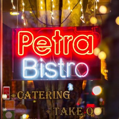 PetraBistro Deli