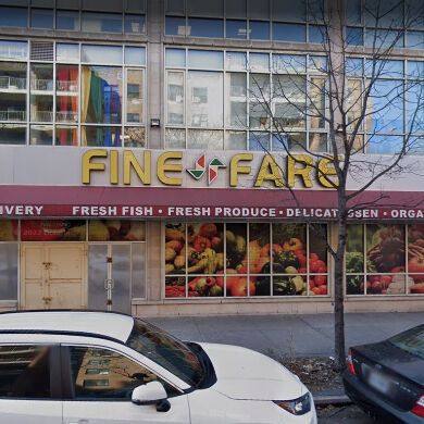 Fine Fare Supermarkets ( 950 Westchester Ave) 