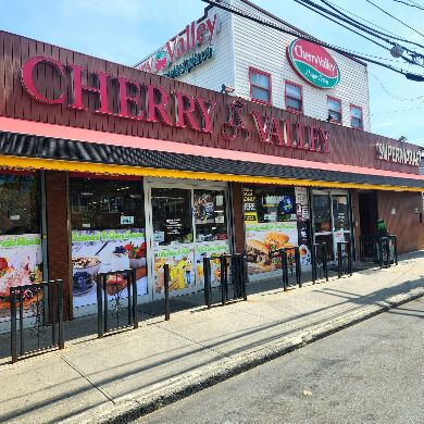 Cherry Valley Marketplace (925 Crescent St)