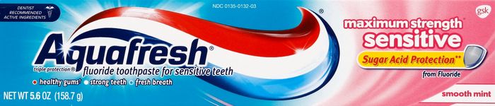 Aquafresh Toothpaste, Fluoride, Maximum Strength Sensitive, Sugar Acid Protection, Smooth Mint - 5.6 Ounces