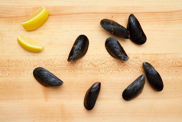 Live PEI Mussels