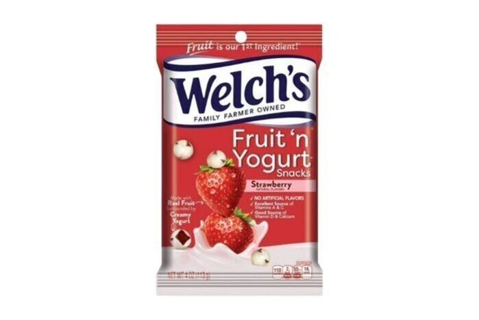 Welch's - Fruit 'n Yogurt Strawberry Fruit Snacks (4oz)