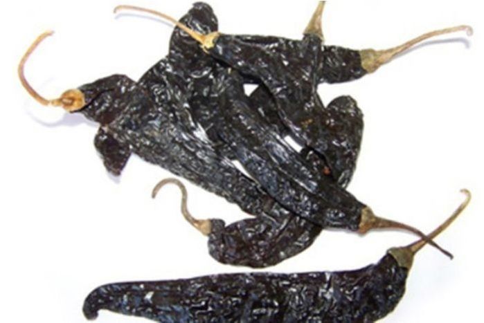 chili pasilla 2 oz, Reyes Produce