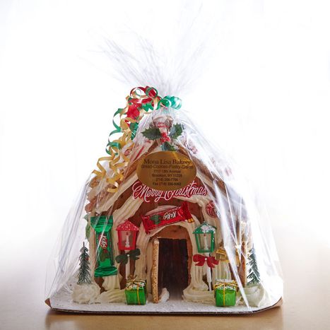 Seasonal Gingerbread House
