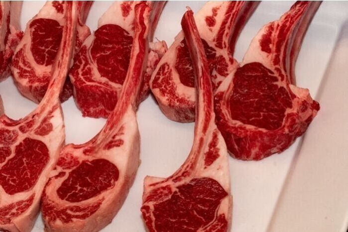 LAMB CHOPS